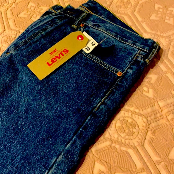 Levies - Picture 1 of 3